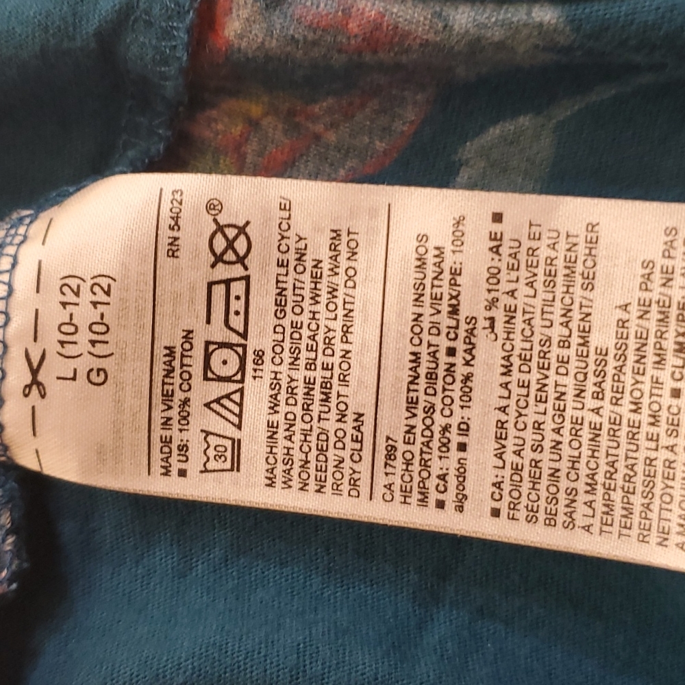 Super soft flower shirt size 10-12 - Picture 4 of 4